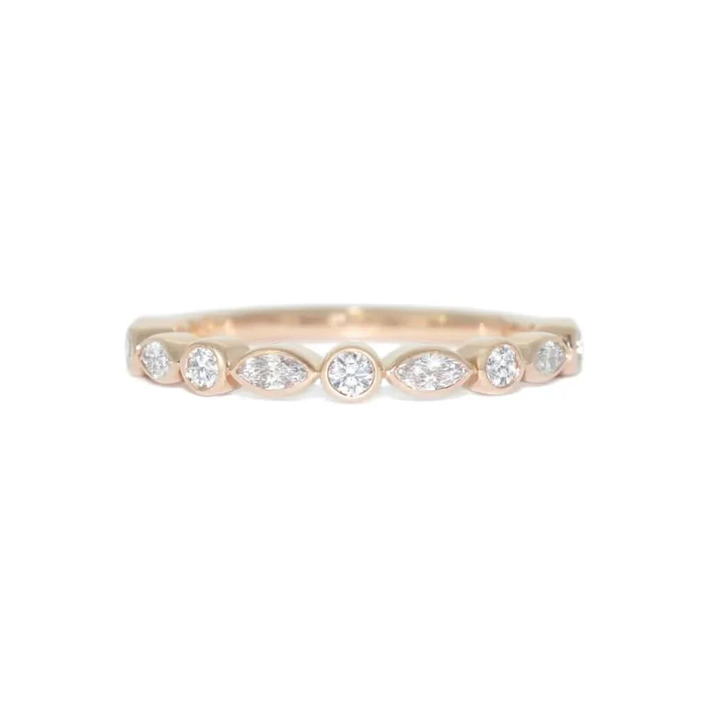 Pia | Vintage diamond wedding ring - Lizunova Fine Jewels