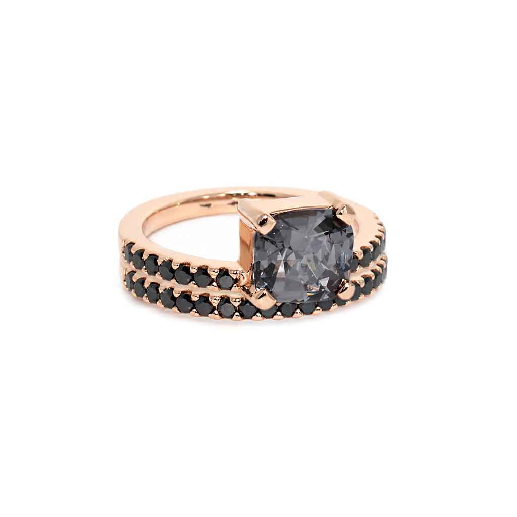 Pip - Grey spinel & black diamond engagement ring - Lizunova