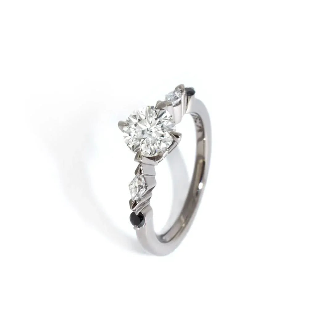 Siena | Custom diamond engagement ring - Lizunova Fine Jewels