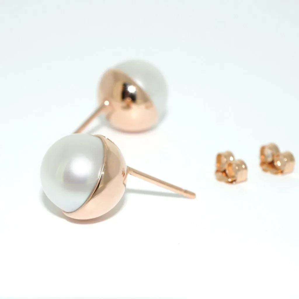 South Sea | Pearl studs - Lizunova Fine Jewels