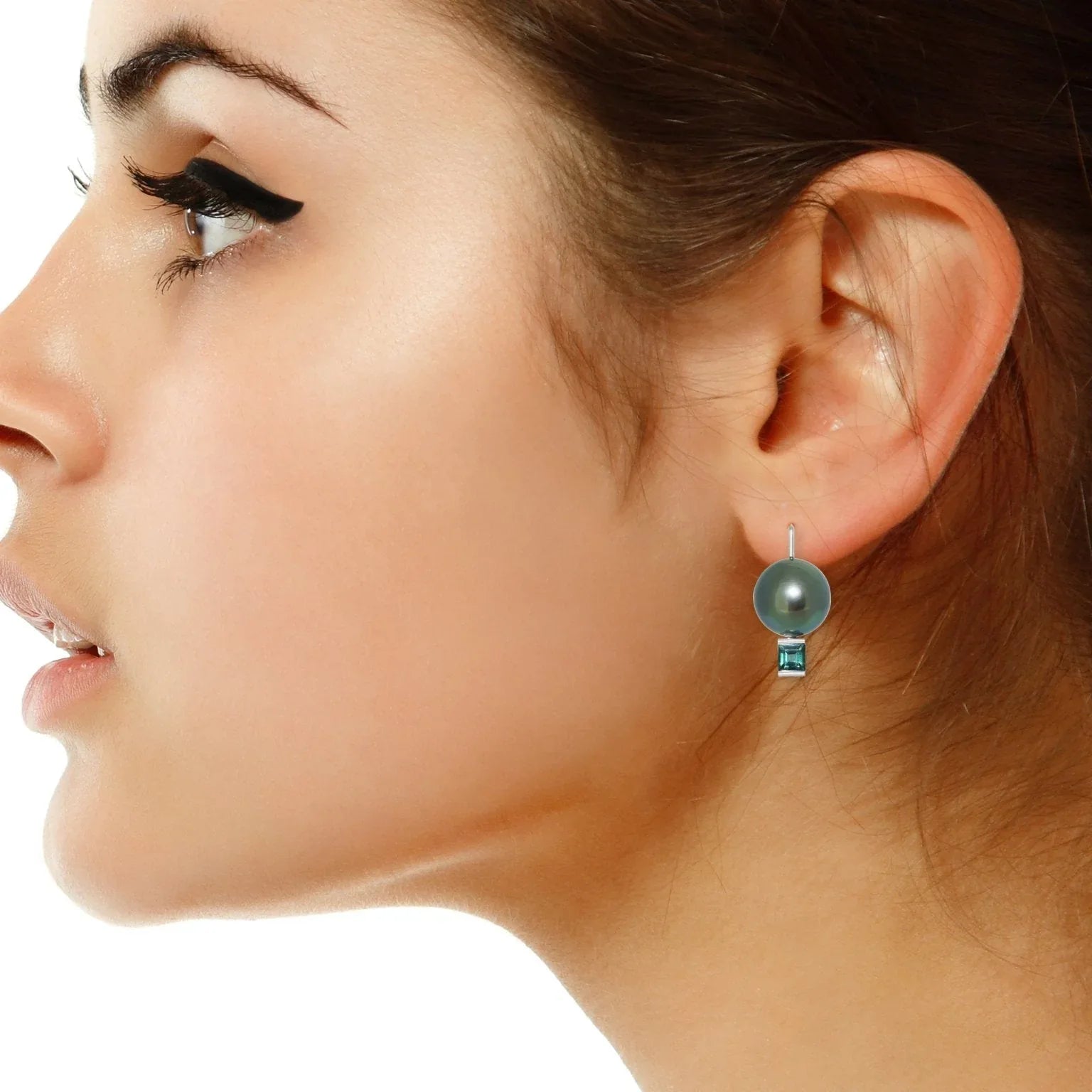 Tahiti | Pearl & tourmaline earrings - Lizunova Fine Jewels