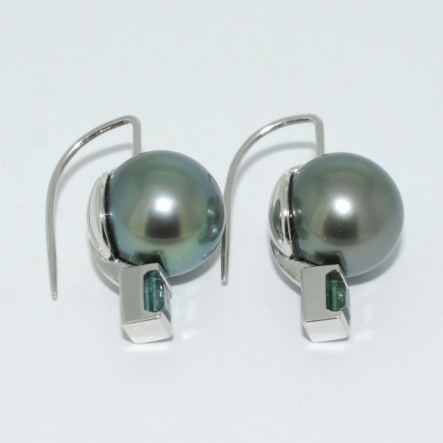 Tahiti-Grey-pearl-teal-tourmaline-white-gold-earrings-Lizunova-Fine-Jewels-jeweller-Sydney-NSW-Australia