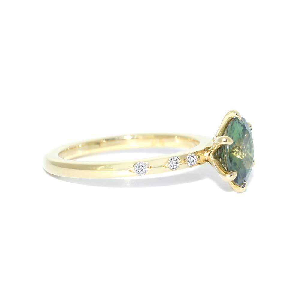 Tallinn | Teal green sapphire engagement ring - Lizunova Fine Jewels