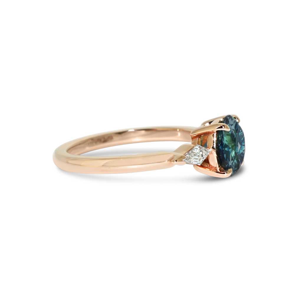 Maddie - Teal sapphire diamond kite engagement ring - Lizunova Fine Jewels