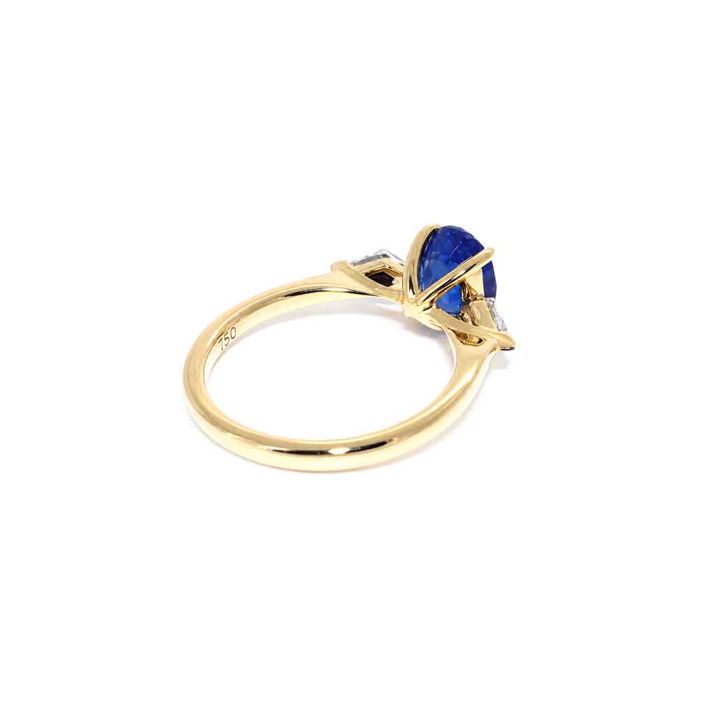 Oval cornflower blue Ceylon sapphire and kite diamond engagement ring, by Sydney jeweller Lizunova Fine Jewels, Australia