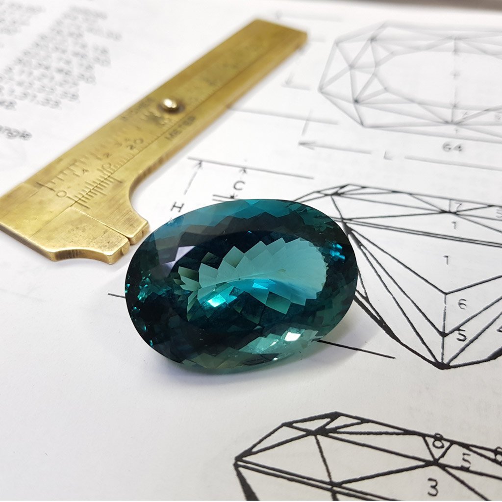 Contemporary-bespoke-jewellery-designer-Lizunova-rare-teal-London-Blue-topaz-Rhapsody-before-recut