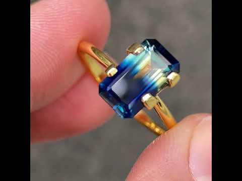 2.27ct emerald cut Australian parti sapphire, Sydney jeweller Lizunova Fine Jewels, Australia