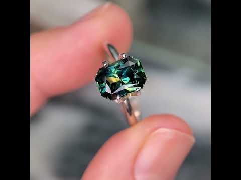 2.51ct emerald radiant cut Australian teal parti sapphire available to set in a bespoke sapphire engagement ring by Sydney jeweller Lizunova NSW Australia
