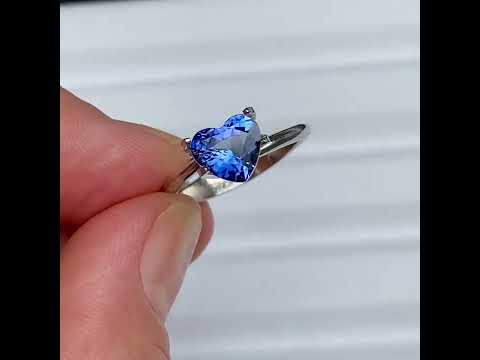 Heart shaped natural Ceylon blue sapphire, Sydney jeweller Lizunova