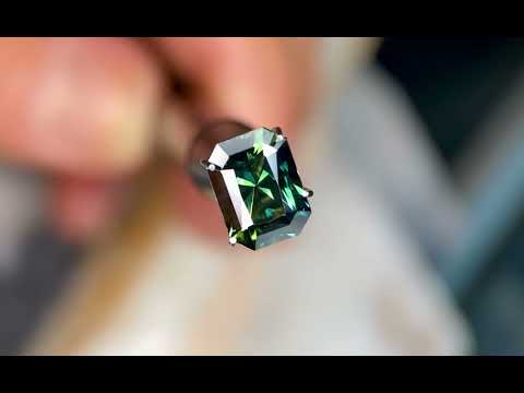 A natural emerald radiant cut Australian teal sapphire, available to be set into a bespoke sapphire ring, by Sydney jeweller Lizunova, Australia