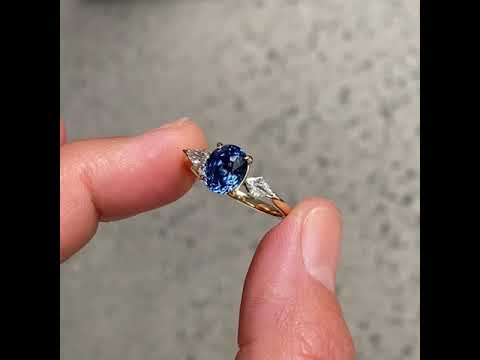 Oval cornflower blue Ceylon sapphire and diamond engagement ring, by Sydney jeweller Lizunova Fine Jewels, Australia