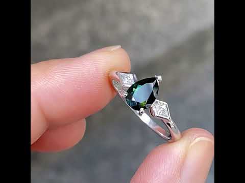 Edie, Australian parti sapphire & kite diamond engagement ring, Sydney jeweller Lizunova Fine Jewels