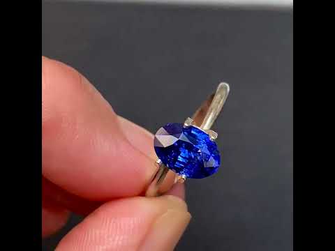 2.05ct oval cornflower blue Ceylon sapphire, Sydney jeweller Lizunova Fine Jewels