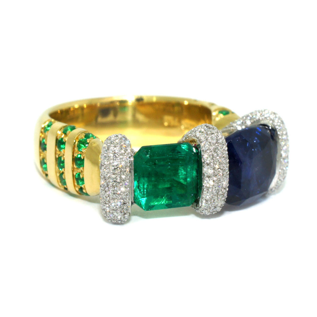 Lizunova bespoke emerald sapphire 22k gold toi et moi ring