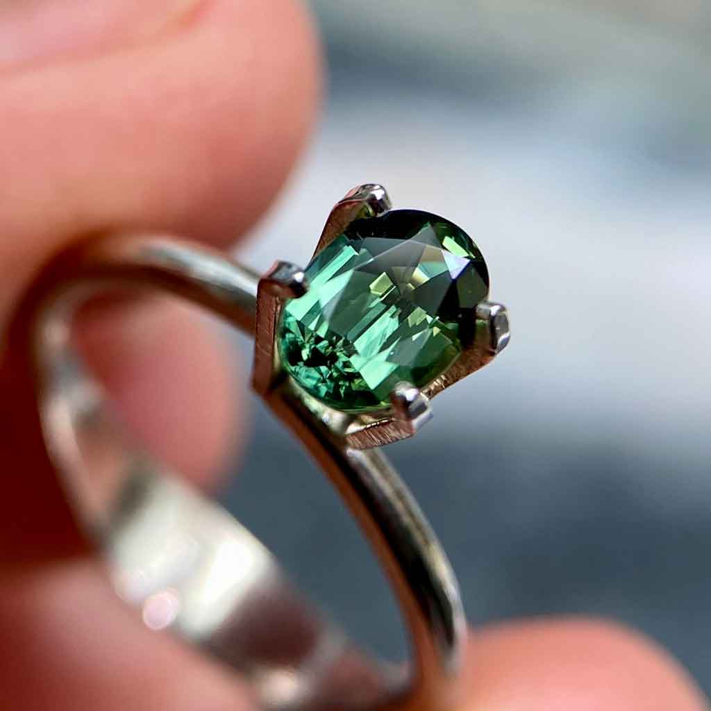 1.07ct oval Australian teal sapphire Sydney jeweller Lizunova NSW Australia