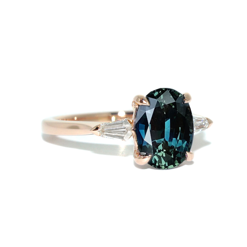 Australian-parti-teal-sapphire-bespoke-engagement-ring-Sydney-jeweller-Lizunova-Fine-Jewels