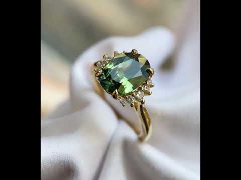 Lotus - Oval Australian teal sapphire & diamond cluster engagement ring - Lizunova