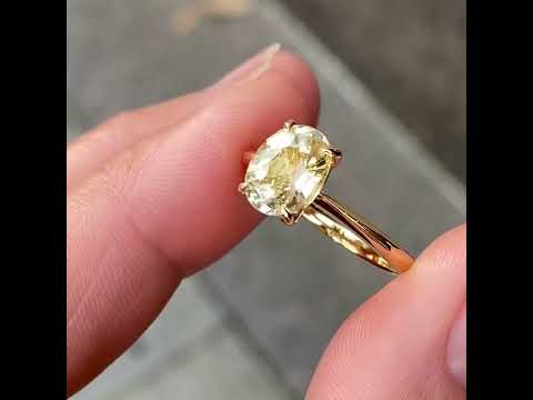 Lucia-yellow-sapphire-gold-engagement-ring-yellow-gold-Sydney-jeweller-Lizunova-Fine-Jewels-NSW-Australia