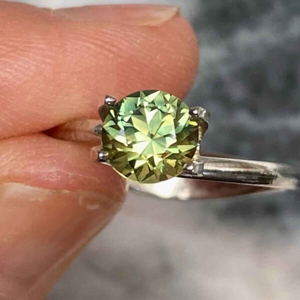 round-australian-light-green-sapphire-custom-engagement-ring-Sydney-jeweller-Lizunova-Fine-Jewels