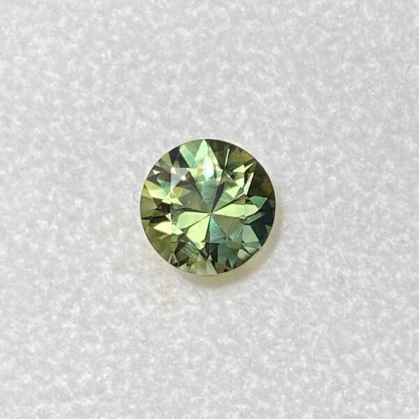 round-australian-light-green-sapphire-custom-engagement-ring-Sydney-jeweller-Lizunova-Fine-Jewels