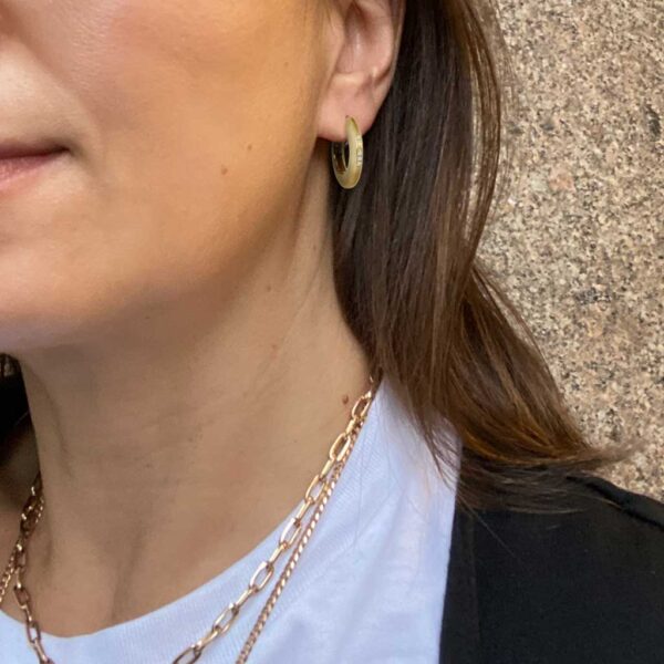 Ada-gold-diamond-hoop-earrings-3-Lizunova-Fine-Jewels-Sydney-jeweller-NSW-Australia