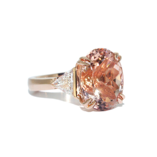 Astoria-Bespoke-morganite-trilliant-diamond-rose-gold-engagement-ring-1-Lizunova-Fine-Jewels-NSW-Sydney-Australia