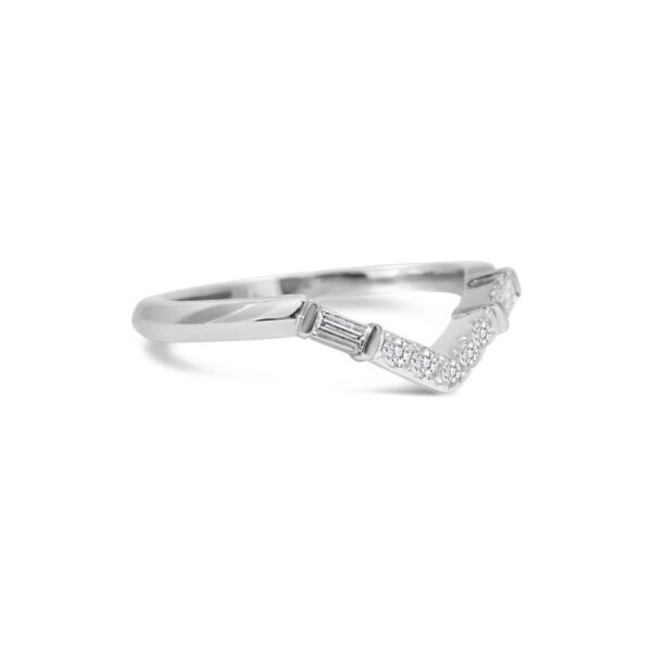 Ida-fitted-diamond-wedding-ring-2-Lizunova-Fine-Jewels-Sydney-jeweller-Sydney-Australia