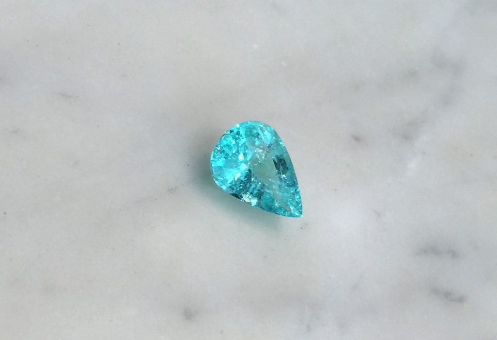green-sapphire-diamond-halo-engagement-ring-sydney-jeweller-lizunova
