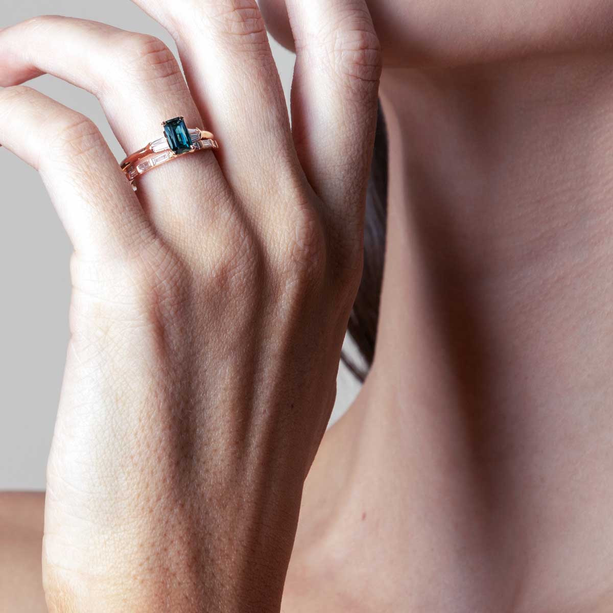 Sydney-jeweller-custom-engagement-ring-Lizunova-Australia