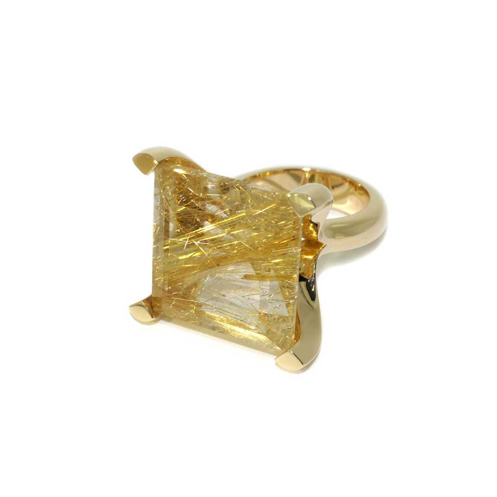 Rutilated-quartz-9k-gold-cocktail-ring-Sydney-jeweller-Lizunova-Fine-Jewels