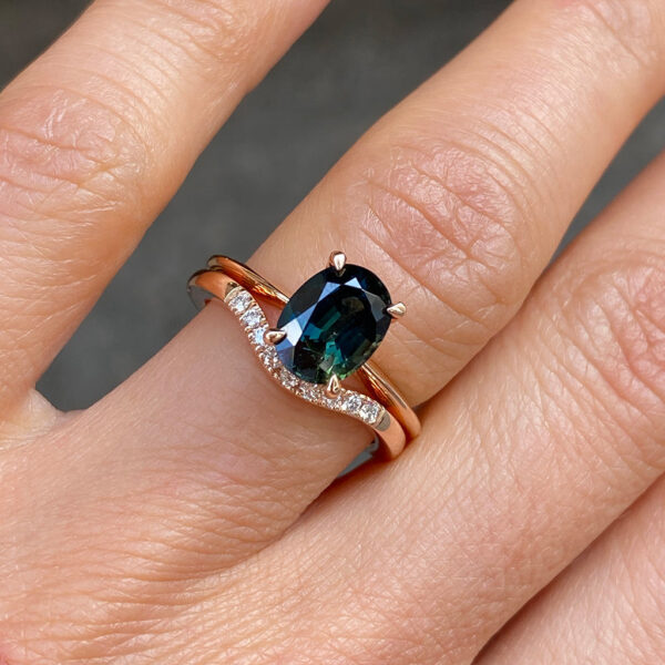 Mia-2-diamond-wedding-ring-Lucia-Lizunova-Fine-Jewels-Sydney-NSW-Australia