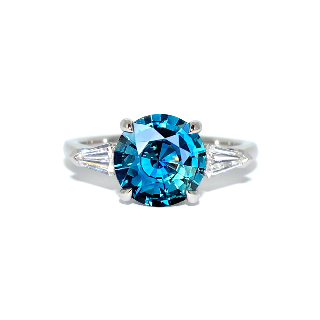 Perth-Bespoke-teal-sapphire-diamond-engagement-ring-Lizunova-Fine-Jewels-jeweller-Sydney-NSW-Australia