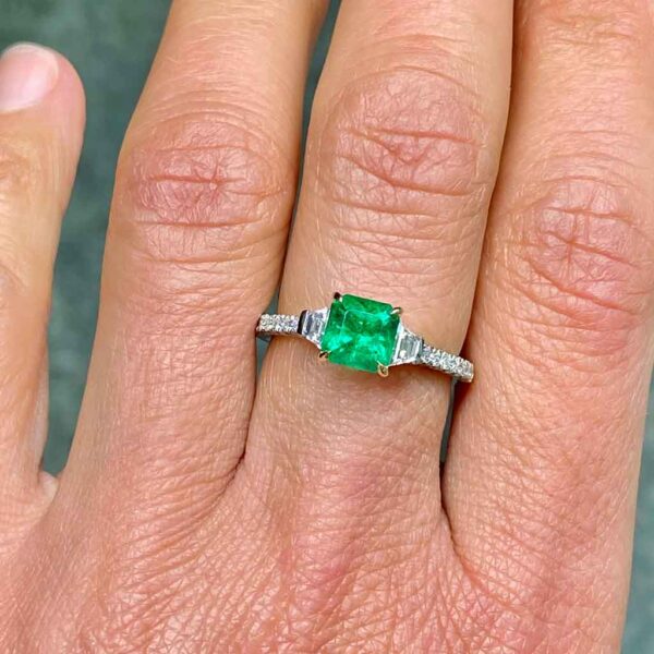 Verde-emerald-diamond-platinum-gold-ring-3-Lizunova-Fine-Jewels-jeweller-Sydney-NSW-Australia