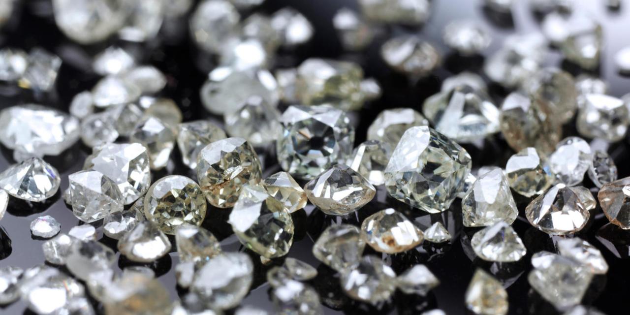 ten-interesting-facts-diamonds-custom-engagement-rings-bespoke-jewellery-Sydney-jeweller-Lizunova-Fine-Jewels-NSW-Australia