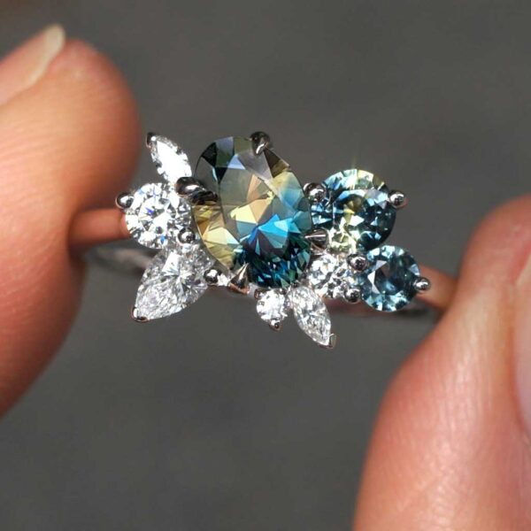 Bespoke-asymmetric-sapphire-sapphire-diamond-engagement-ring-Lizunova-Fine-Jewels-Sydney-jeweller-4