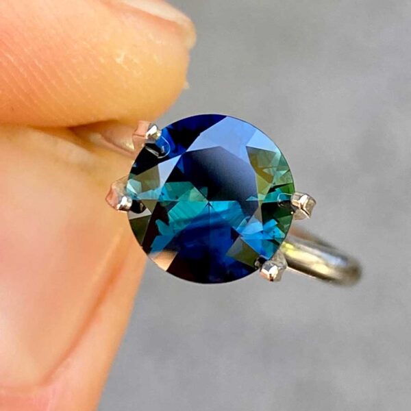 Australian-teal-parti-sapphire-engagement-ring-Sydney-jeweller-Lizunova-Fine-Jewels-SKU20045-1