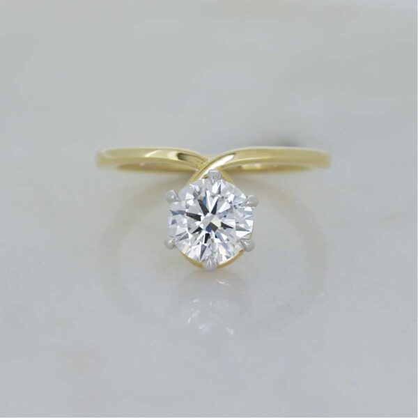 Infinity-lab-diamond-gold-engagement-ring