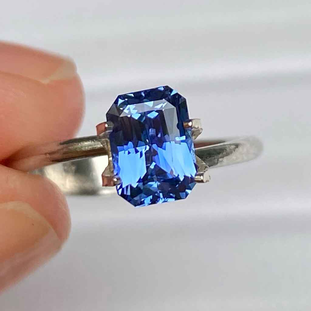 emerald-radiant-cut-blue-sapphire-engagement-ring-Lizunova-Fine-Jewels-Sydney-Jeweller-Sydney-NSW-Australia