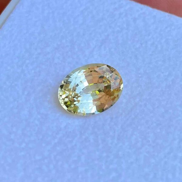 Oval-yellow-sapphire-bespoke-engagement-ring-Sydney-jeweller-Lizunova-Fine-Jewels jeweller Lizunova Fine Jewels