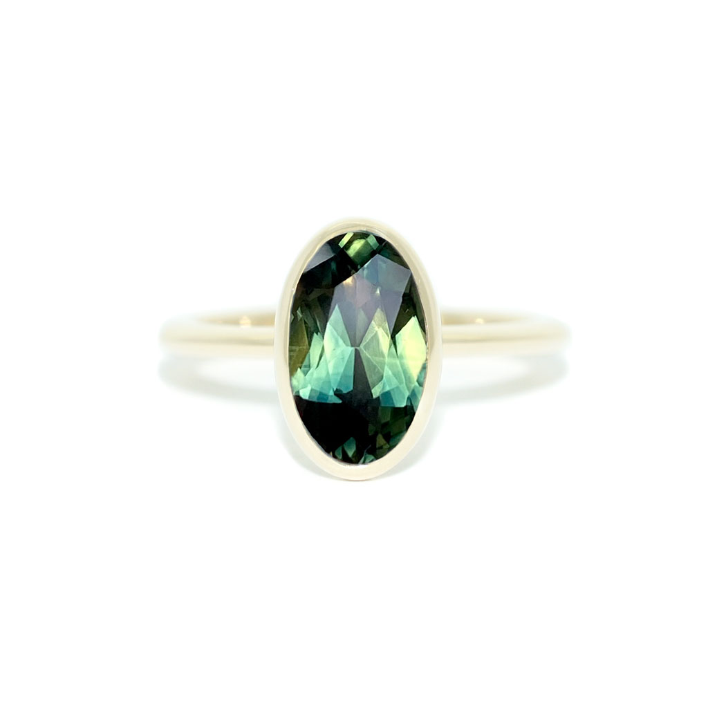 Bezel-set-green-sapphire-custom-engagement-ring-Sydney-jeweller-Lizunova-Fine-Jewels