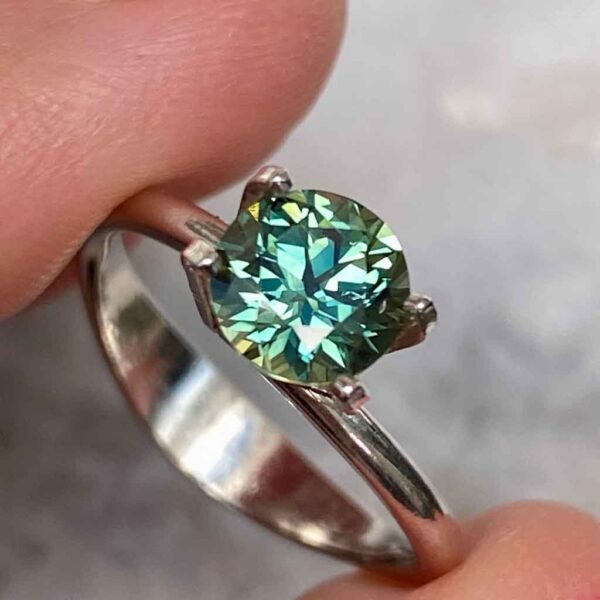 round-australian-light-green-sapphire-custom-engagement-ring-Sydney-jeweller-Lizunova-Fine-Jewels