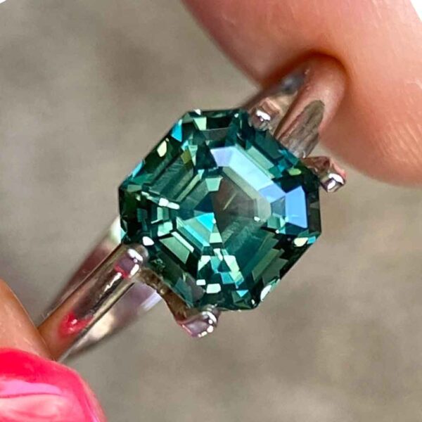 emerald-asscher-cut-teal-sapphire-custom-engagement-ring-Sydney-jeweller-Lizunova-Fine-Jewels