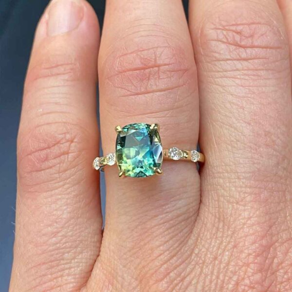 australian-teal-sapphire-custom-engagement-ring-Sydney-jeweller-Lizunova-Fine-Jewels